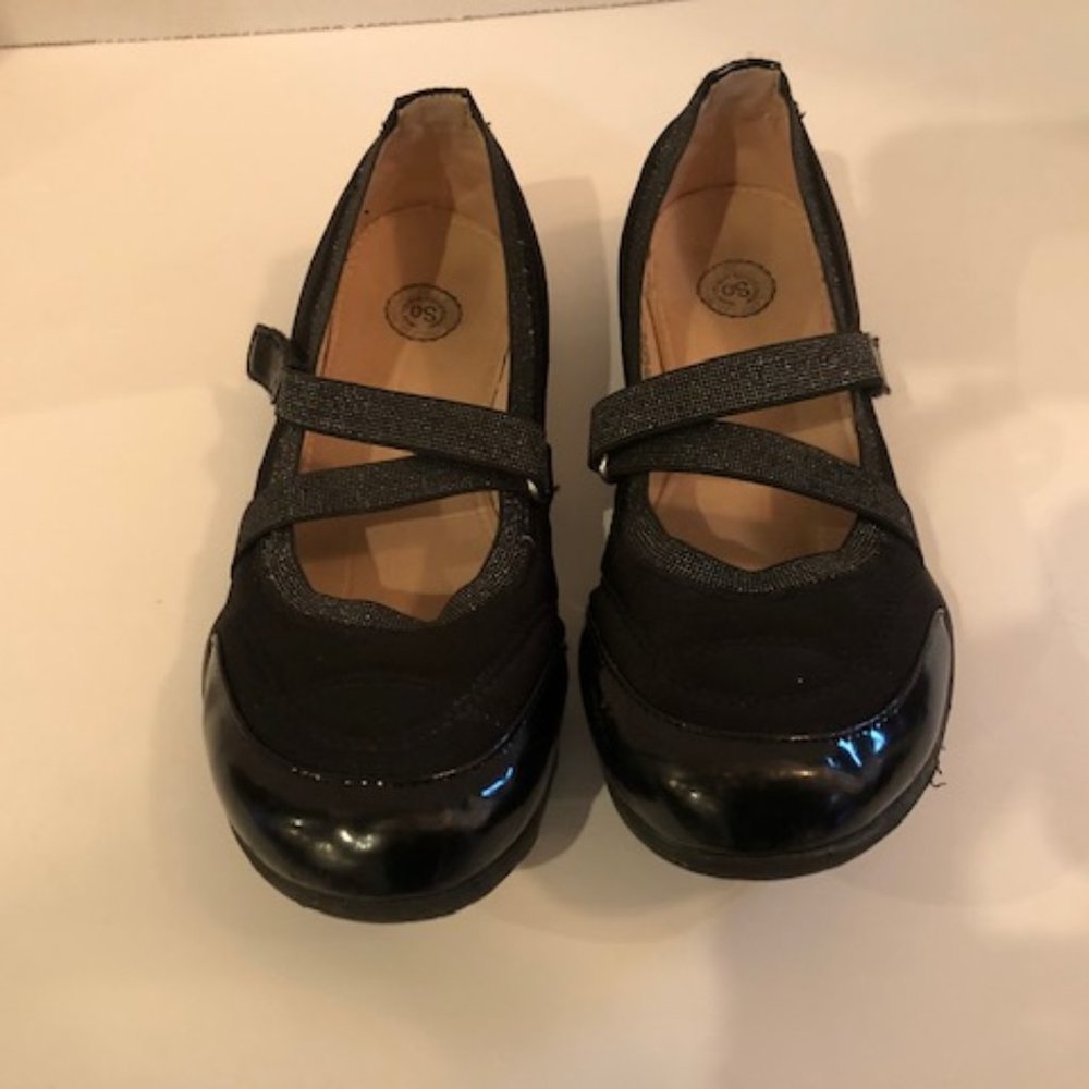 Authentic American Heritage Mary Jane Size 5